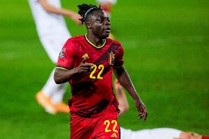 多库和梅赫莱各自的孩子都将出生，或安排飞机送他们迎接孩子出生