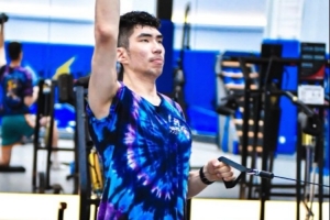 期待健康归来！余嘉豪晒训练照：恢复中 我很快就会回来