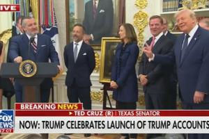 参议员代表美国人民感谢取消荒谬红牌，特朗普：这事儿挺有意思